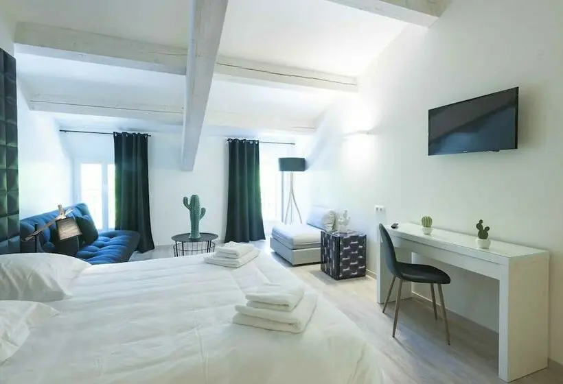 Deluxe-huone, Restaurant Des Maures