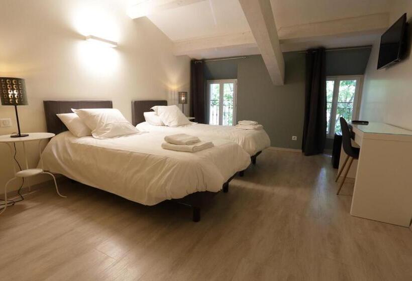 غرفة سوبيريور عائلية, Restaurant Des Maures