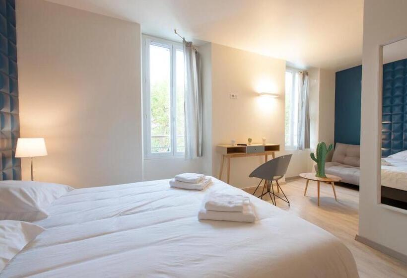 デラックスルーム, Restaurant Des Maures