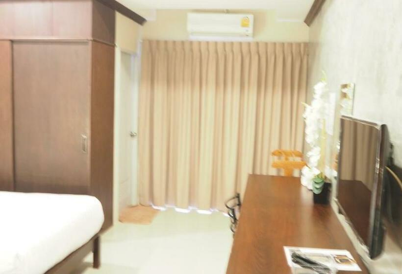 اتاق لوکس با تخت بزرگ, The Glasshouse Place