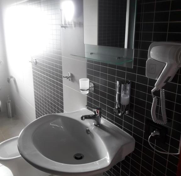 اتاق سوپریور خانوادگی, Vila Mano