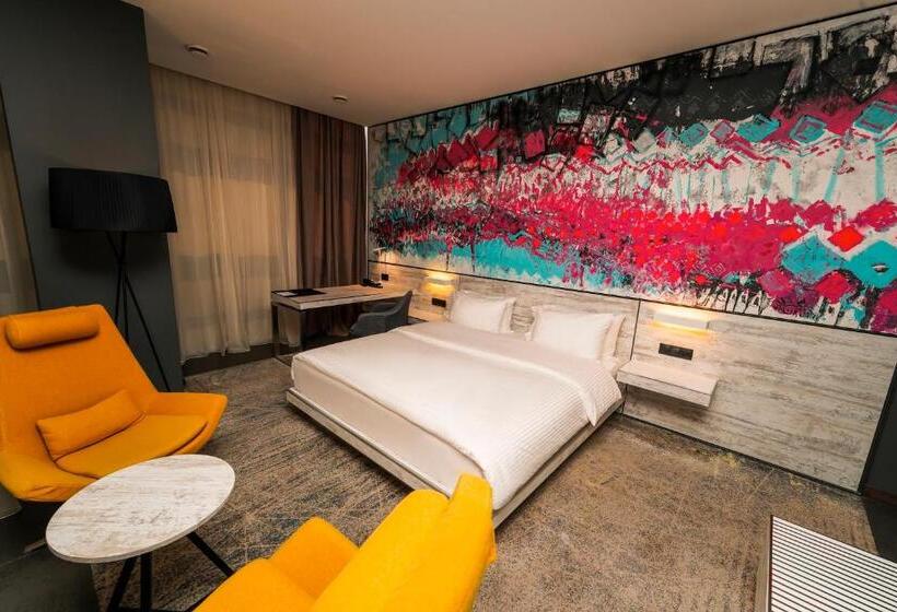 스탠다드 룸 킹사이즈 침대, Messier 53 Hotel Yerevan