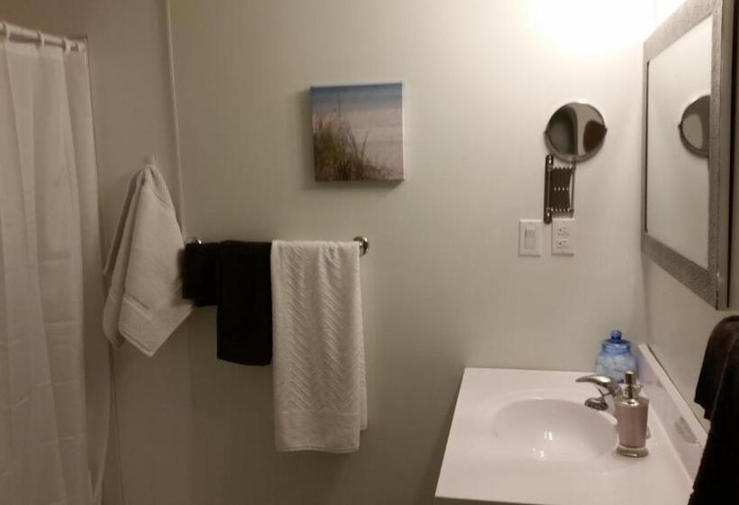 اتاق لوکس سه تخته, Riverview Retreat B&b