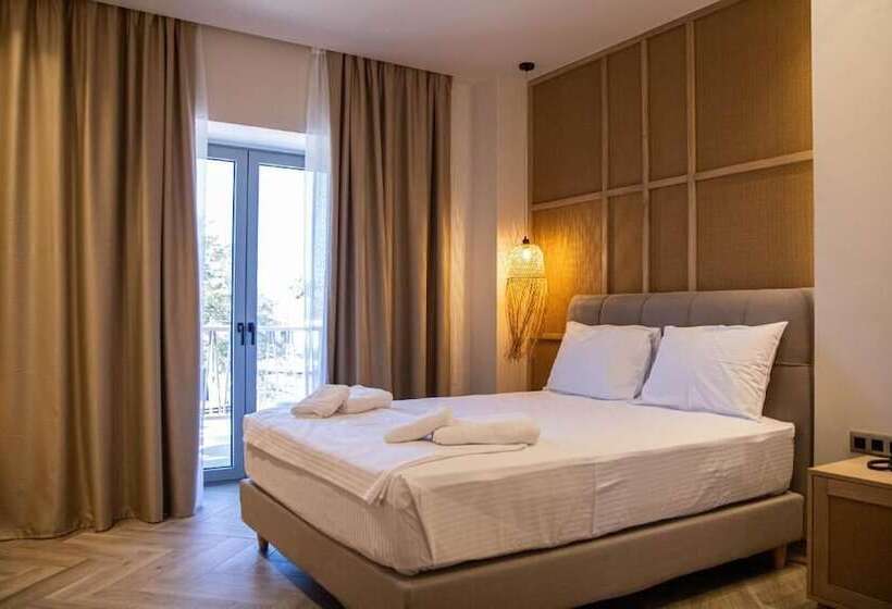 חדר דלוקס לשלושה, Villa Sophia