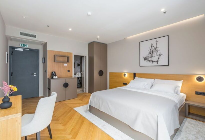 スタンダードルーム, Squero