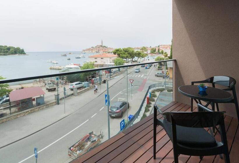 オーシャンビューデラックスルーム, Squero