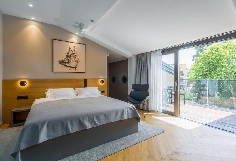 テラス付きスタンダードルーム, Squero