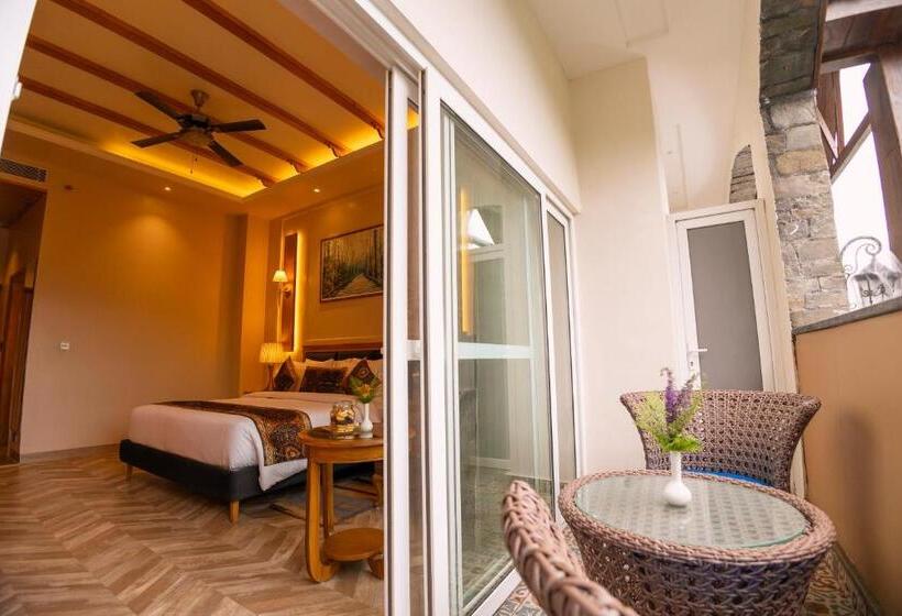 Premium room with view, Presidium Sarovar Premiere Dalhousie