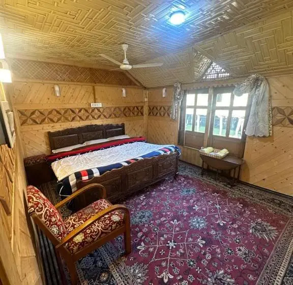 スイート(家族用), The Heritage Safina Group Of Houseboats