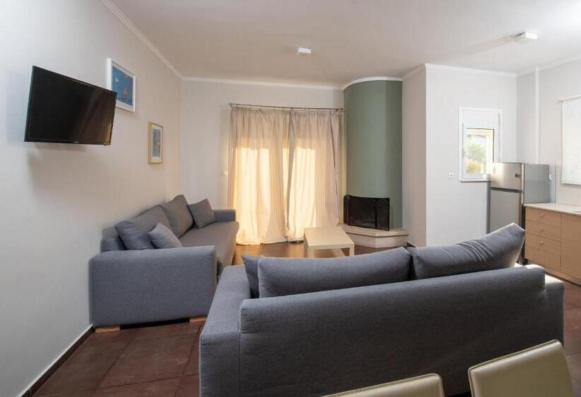 דירת חדר, Alkistis