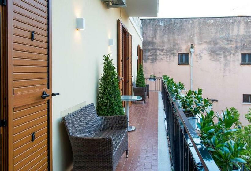 Quarto Familiar Deluxe, Cuore Di Sorrento Suites