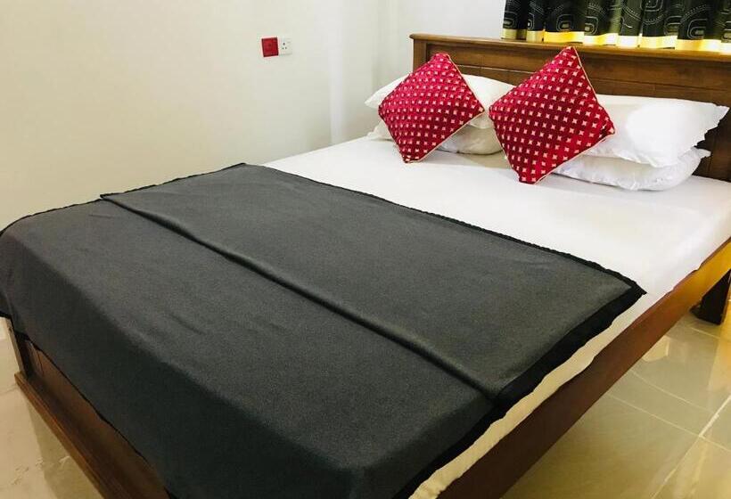 Cameră Economică, Freedom Lodge Ella