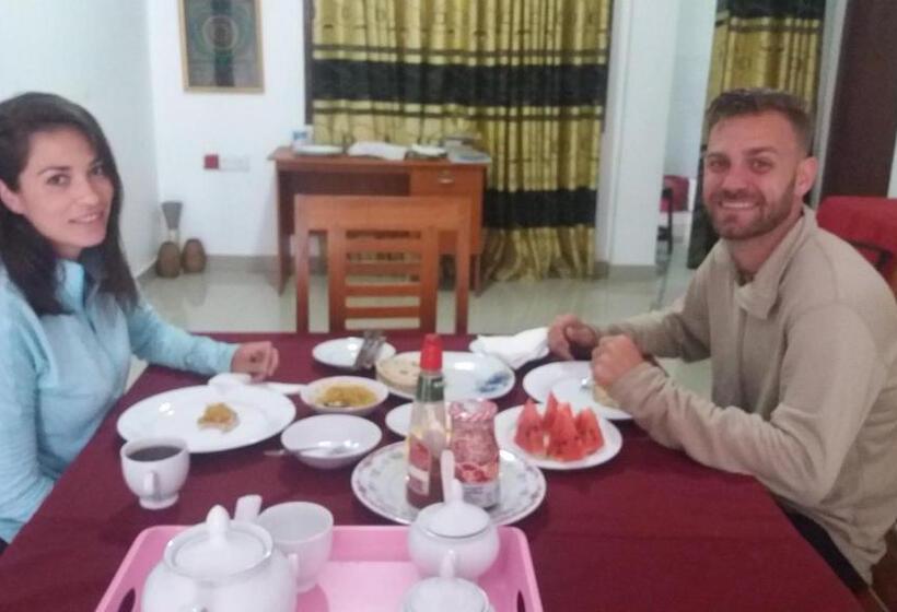 Cameră Economică, Freedom Lodge Ella