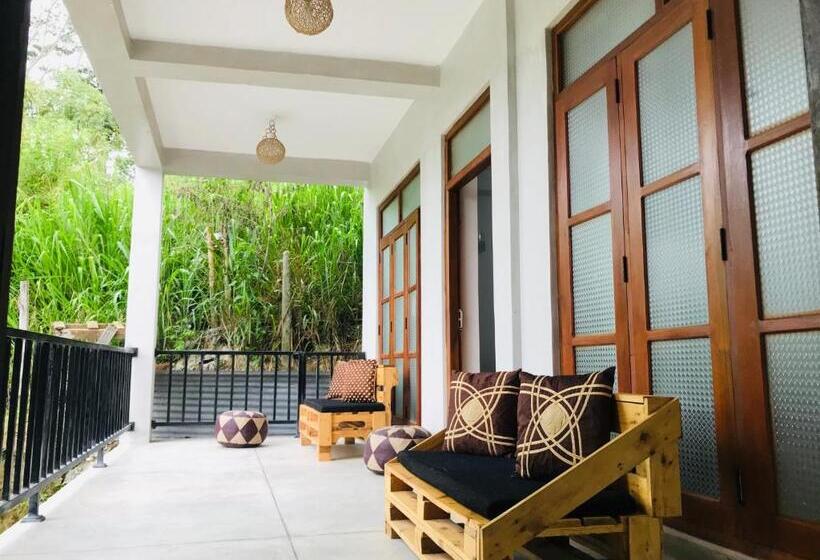 Cameră Familiară, Freedom Lodge Ella