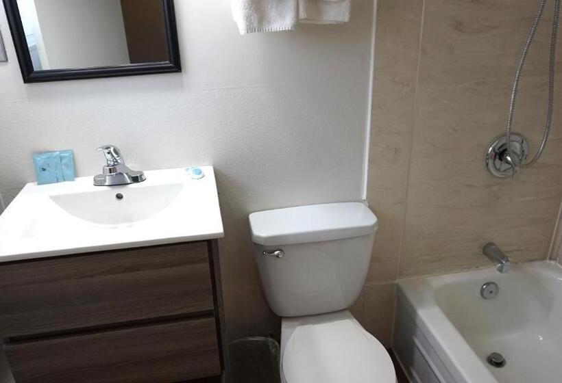 2 Szobás Suite, Caravel Motel