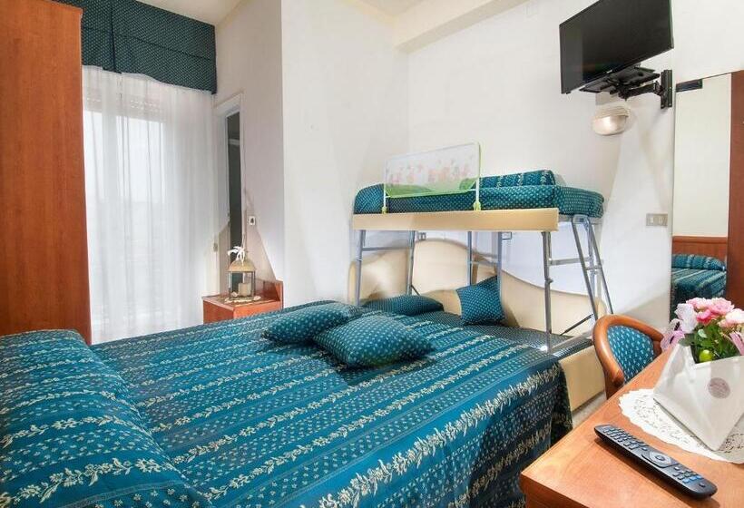 バルコニー付スタンダード4ベッドルーム, Caesar