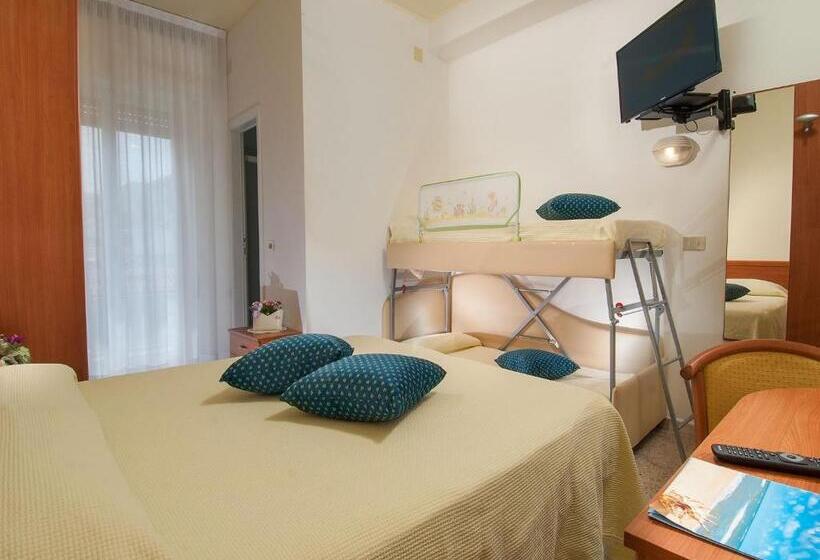 バルコニー付スタンダード4ベッドルーム, Caesar