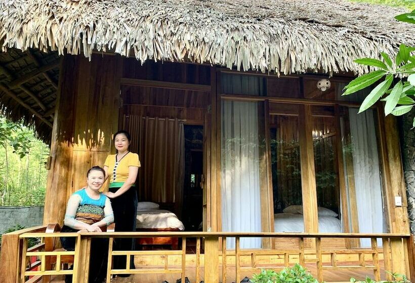 اتاق خانوادگی, La Maison De Buoc