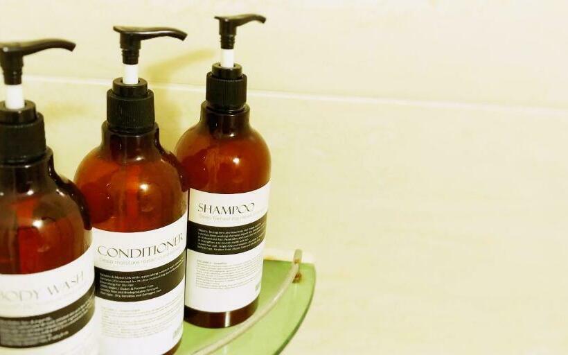 Standard Værelse, Namwon