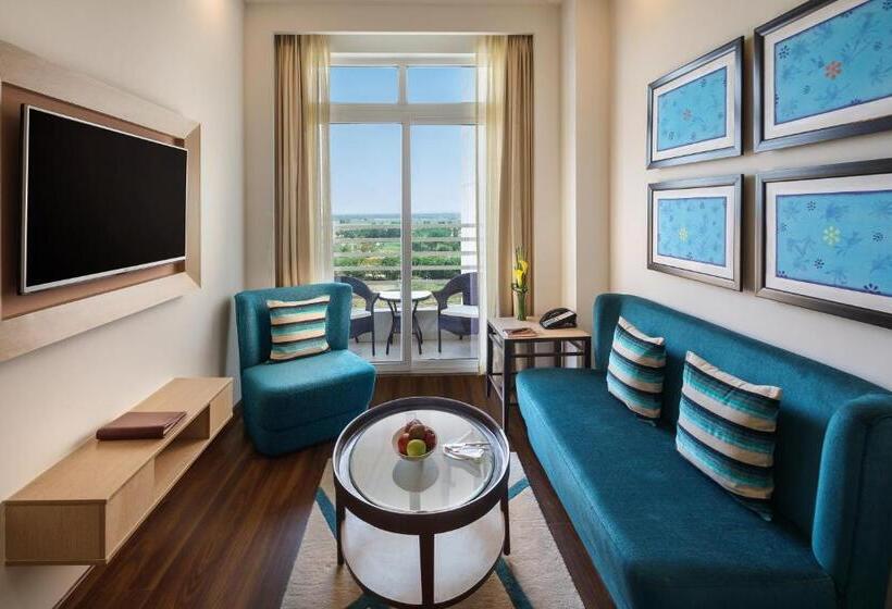Люкс, Sandal Suites By Lemon Tree Hotels
