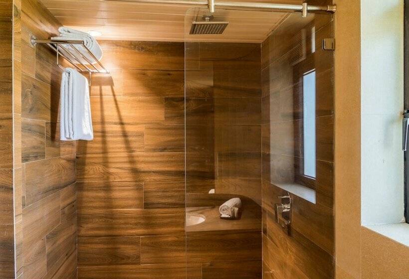 Standard Szoba, Treebo Olive Nest