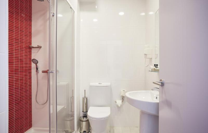 اتاق خانوادگی, Suites & Hostel Cidade Aveiro