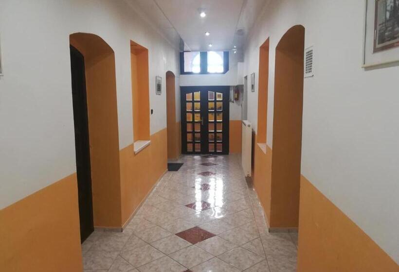 Apartamento 1 Dormitório, Penzión Marína Pri Slovenskej Reštaurácii