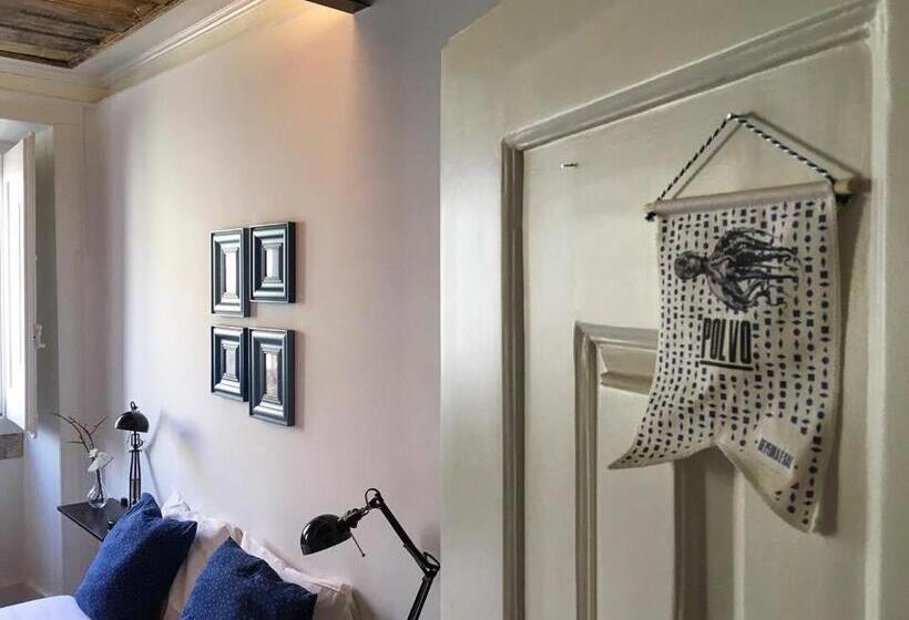 Quarto Familiar, De Pedra E Sal Hostel & Suites