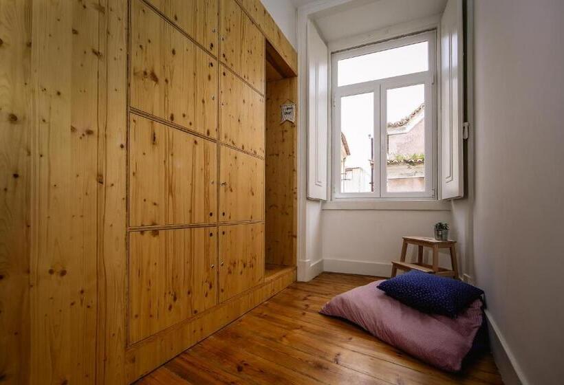 Quarto Estandar Banheiro Compartilhado, De Pedra E Sal Hostel & Suites