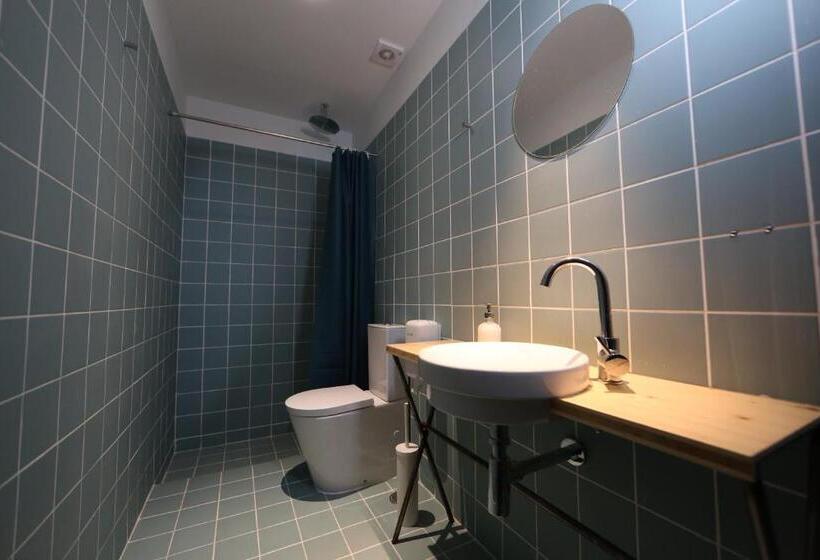 اتاق استاندارد با سرویس بهداشتی مشترک, De Pedra E Sal Hostel & Suites