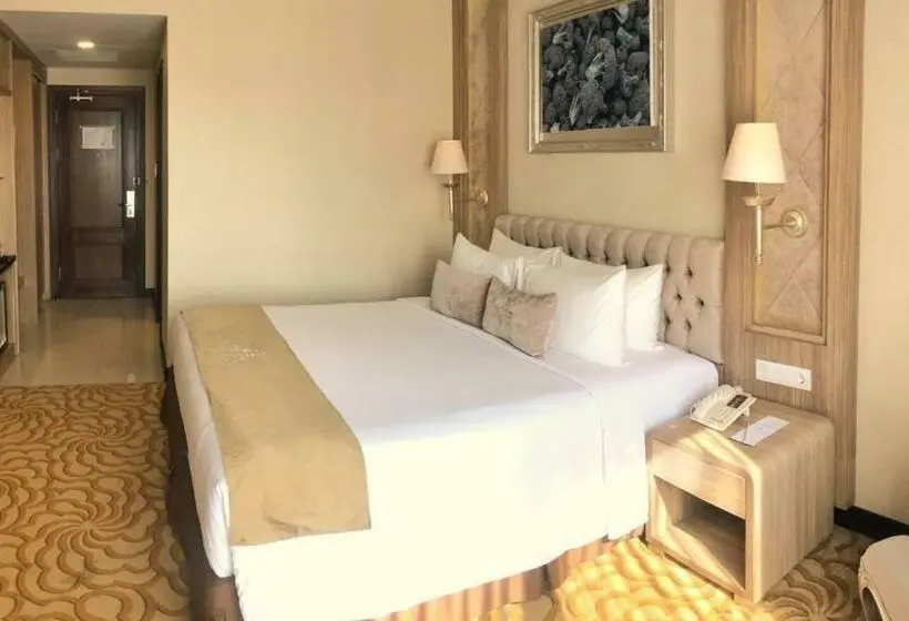 اتاق لوکس, Grand Keisha Yogyakarta