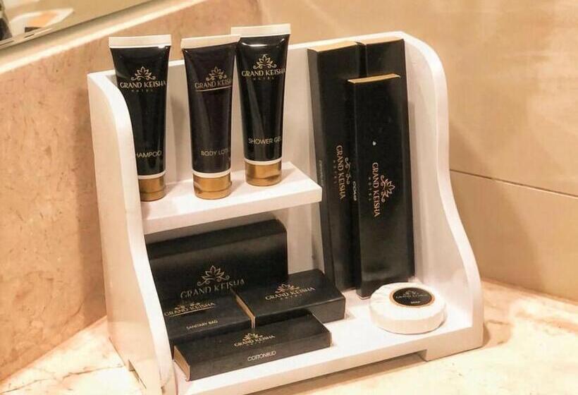 جناح جونيور, Grand Keisha Yogyakarta