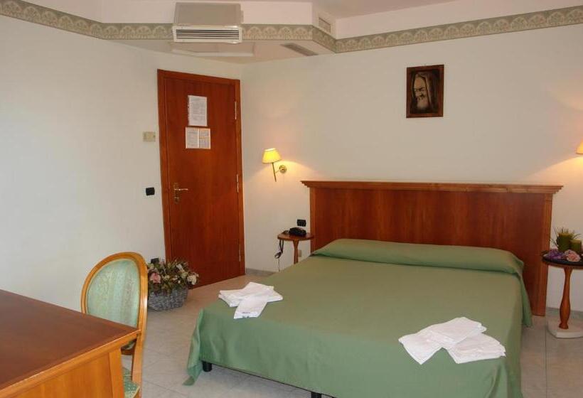 标准间, Rosamarina