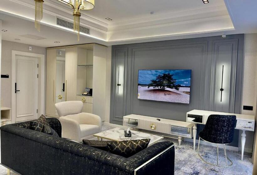 سوییت سوپریور, Sultan