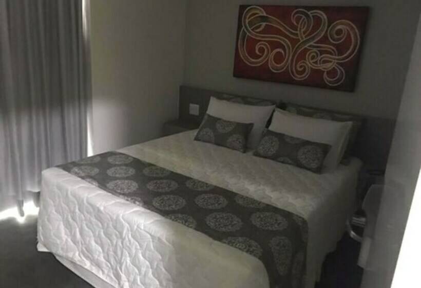 חדר דלוקס, Verona Tower