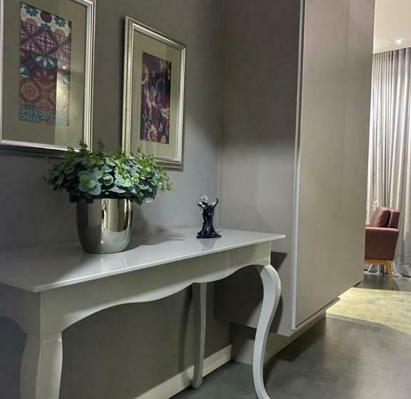 סוויטה נשיאותית, Verona Tower