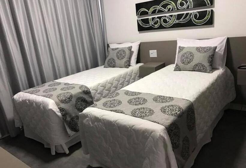 Quarto Estandar para Deficientes Físicos, Verona Tower