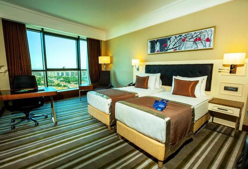 Номер Стандарт, Radisson Blu Hotel, Diyarbakir