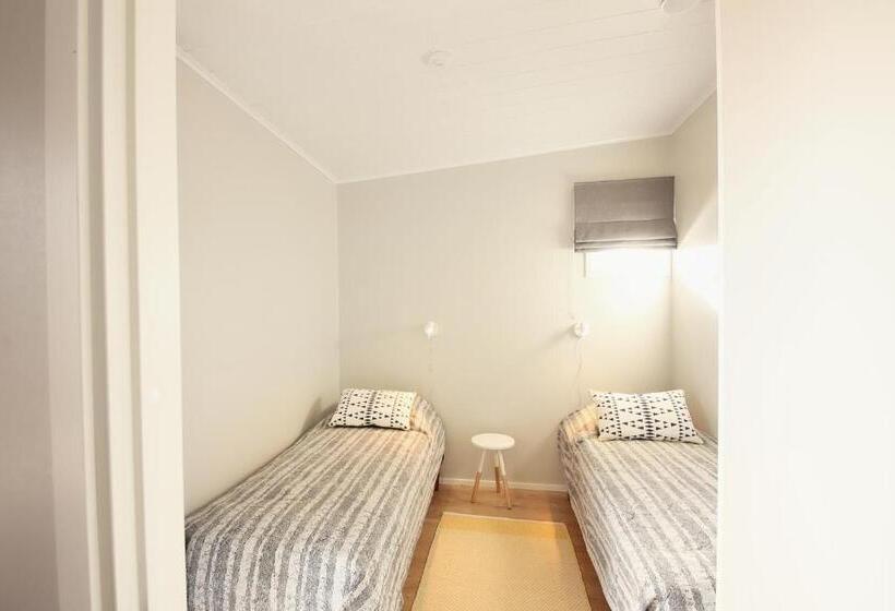 침실 4개 주택, Nallikari Seaside Villas