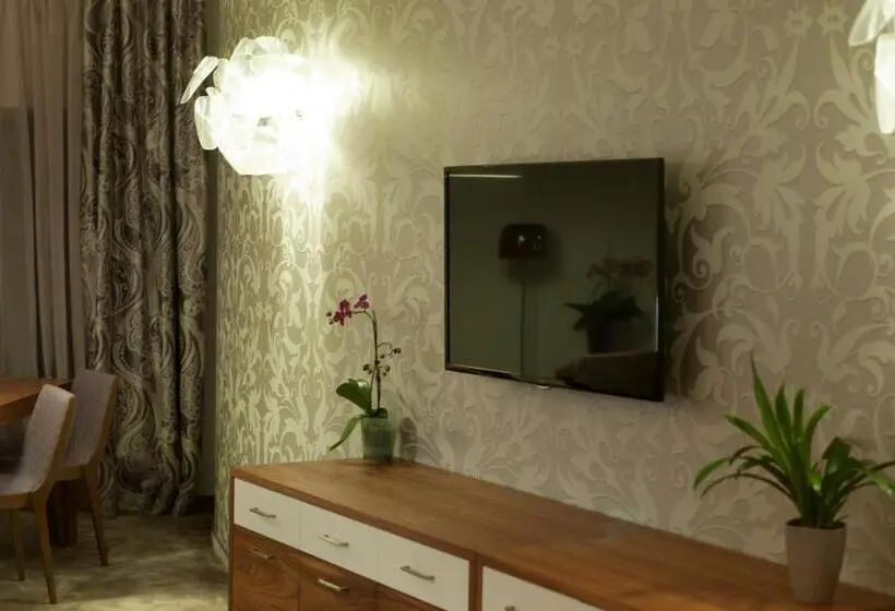 Deluxe-huoneisto 1 Makuuhuone, Wellness Hotel Löwe