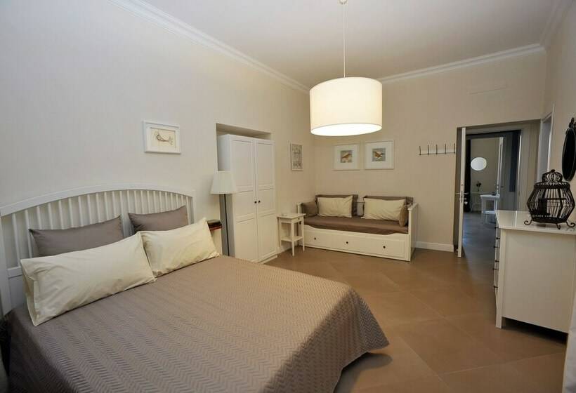 Номер Стандарт Трехместный, A Due Passi B&b