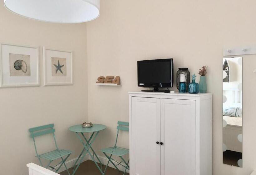 Номер Стандарт, A Due Passi B&b