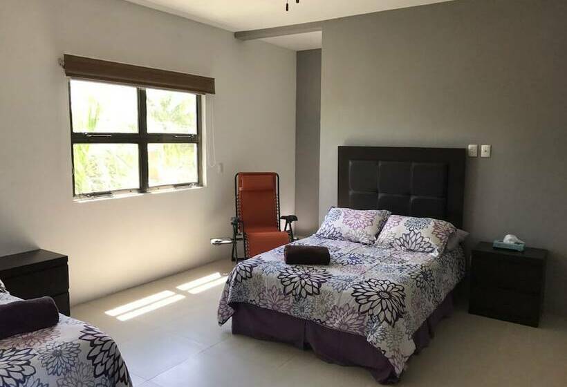 Номер Deluxe, Hostal Urbano