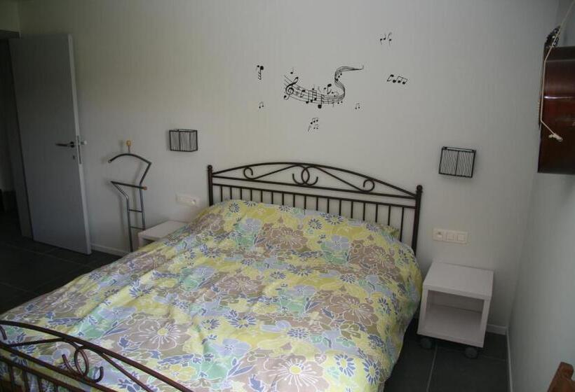 Номер Стандарт, B&b Aalsters Genot