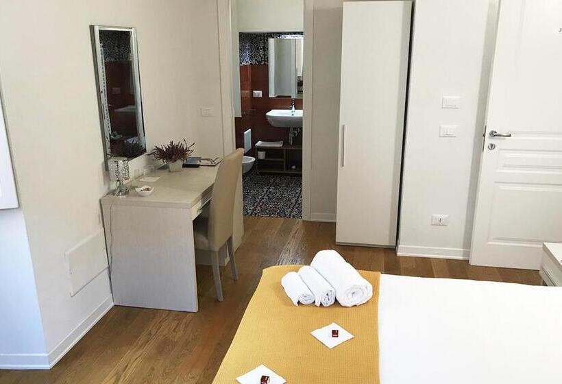 غرفة قياسية ثلاثية, B&b Cerasarella