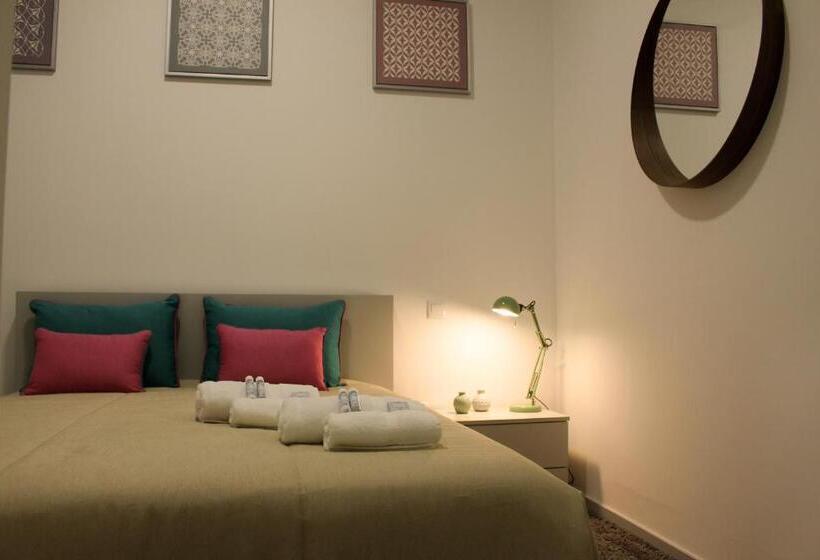 اتاق استاندارد, Charme E Alegria