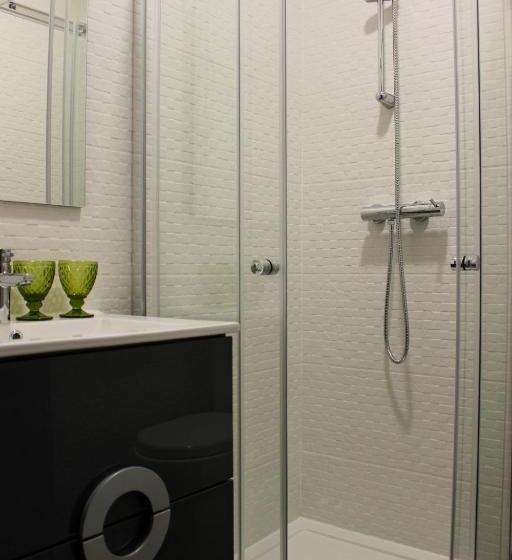 اتاق استاندارد, Charme E Alegria