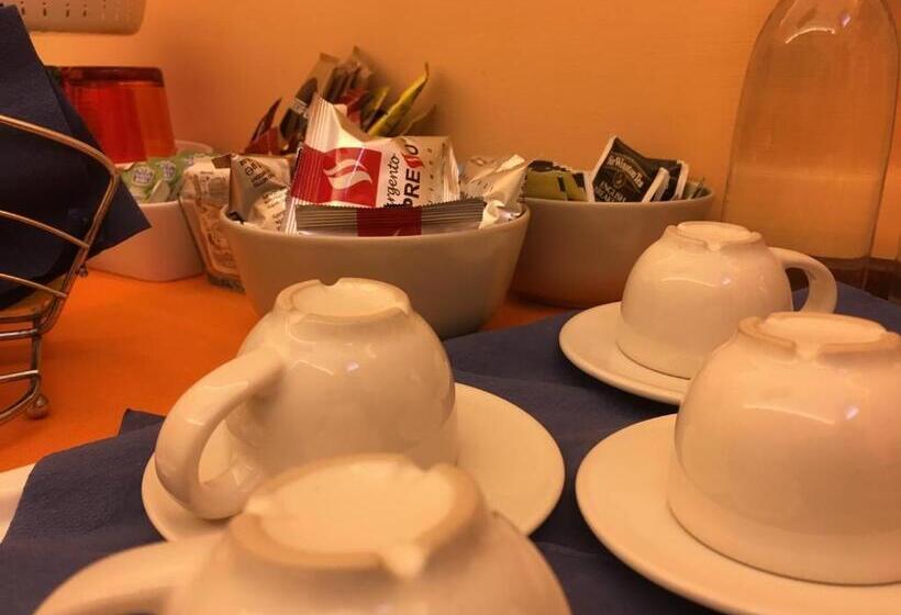 Четырехместный Номер Стандарт, Residenza Viviani