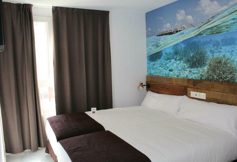 اتاق استاندارد, Casual Del Mar Malaga