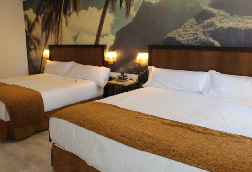 اتاق استاندارد چهار تخته, Casual Del Mar Malaga